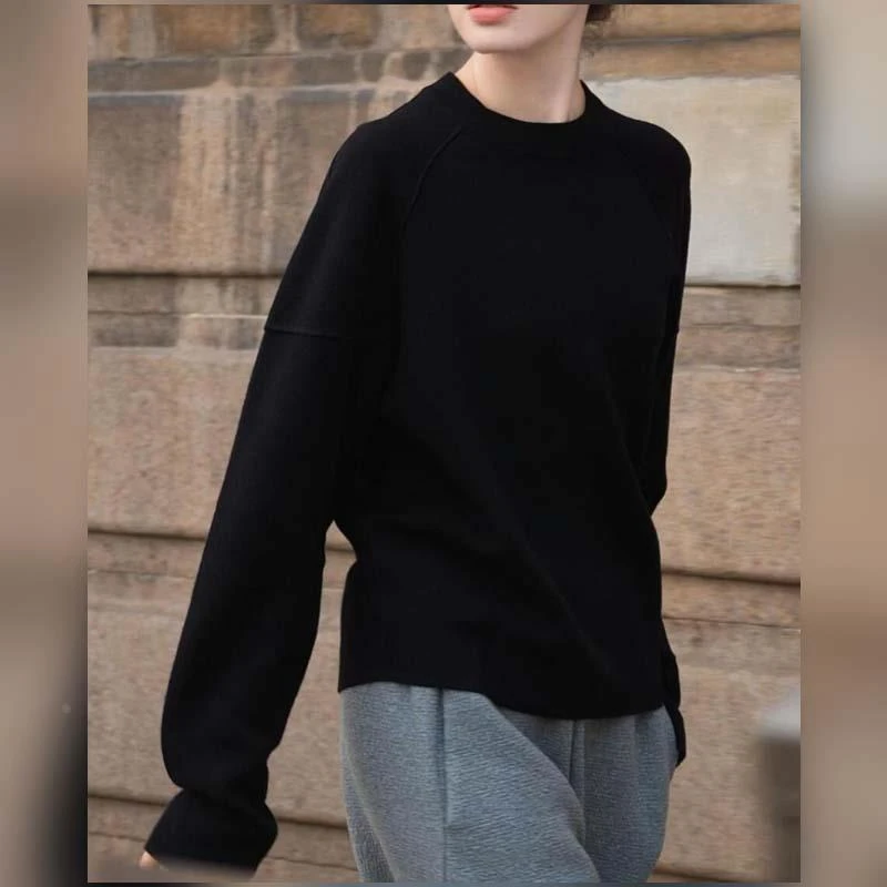 时尚休闲黑色圆领套头炸街针织卫衣2025年早春韩系显瘦外穿上衣女