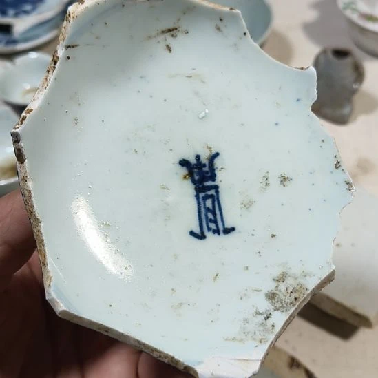 瓷片瓷片尺寸品相如图