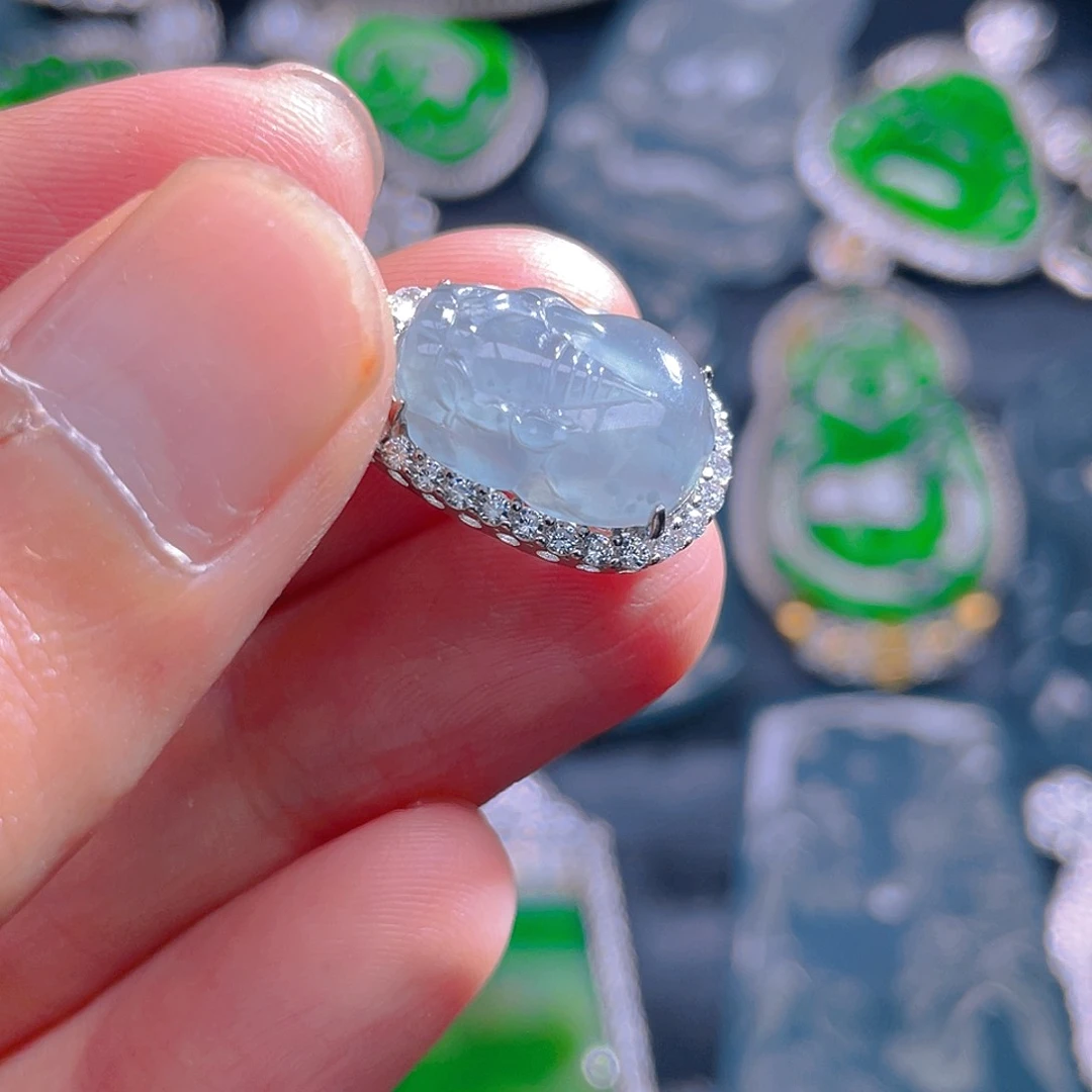 颈饰银S925镶嵌翡翠