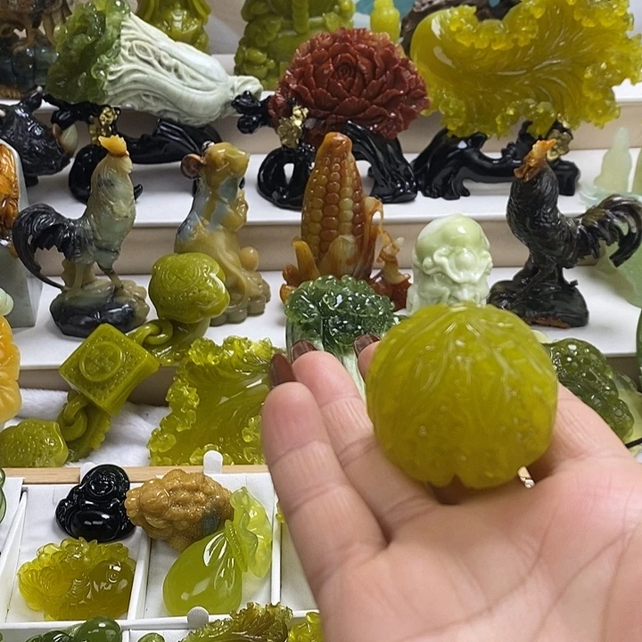 蛇纹石玉未镶嵌手把件