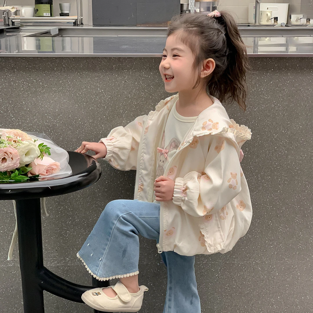 女童外套秋装时尚新款儿童洋气公主衣服女孩宝宝连帽上衣春秋夹克