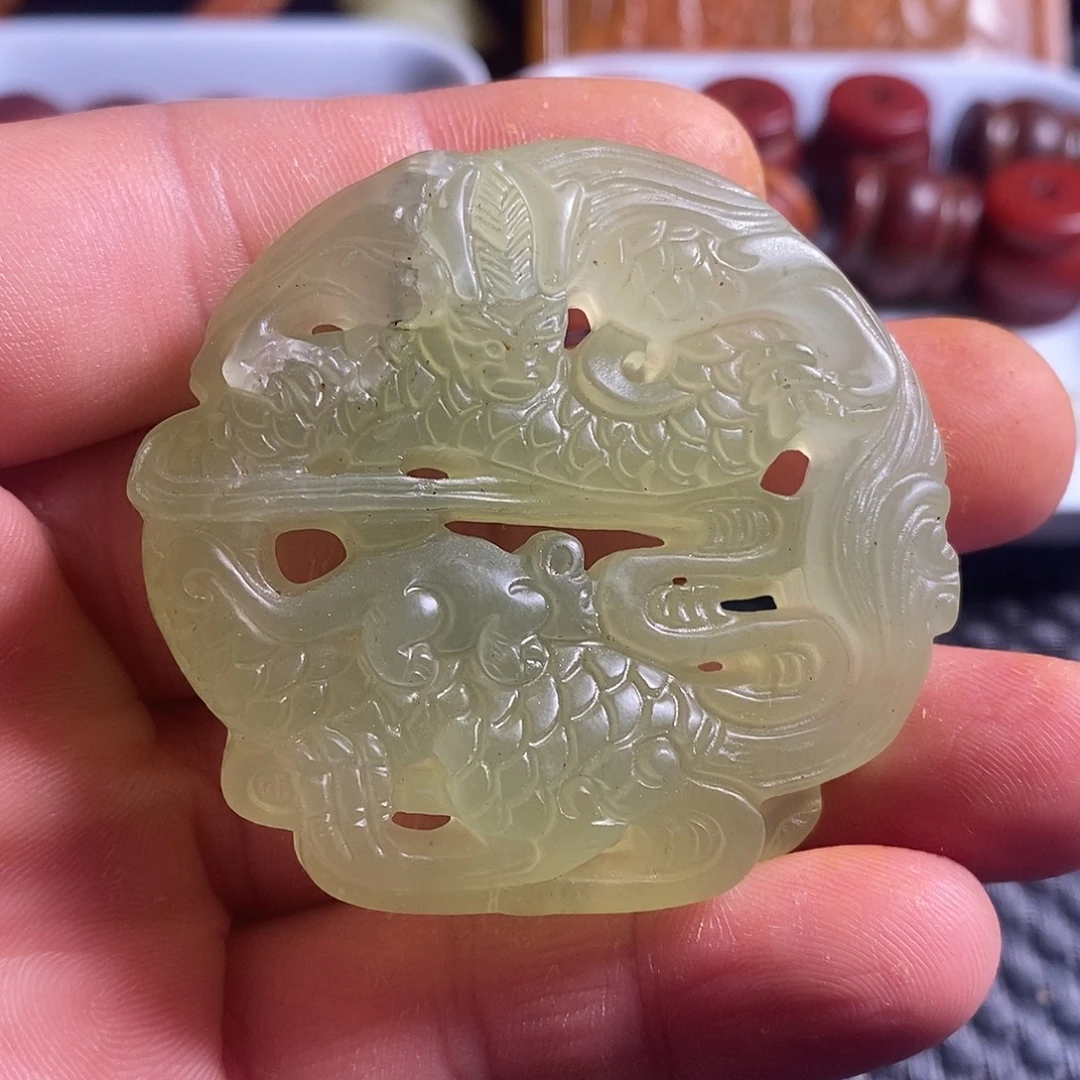蛇纹石玉合金颈饰