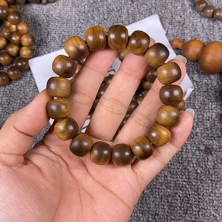檀香木手串/手链老山檀香黑肉土埋树头老料12/13沉水微瑕