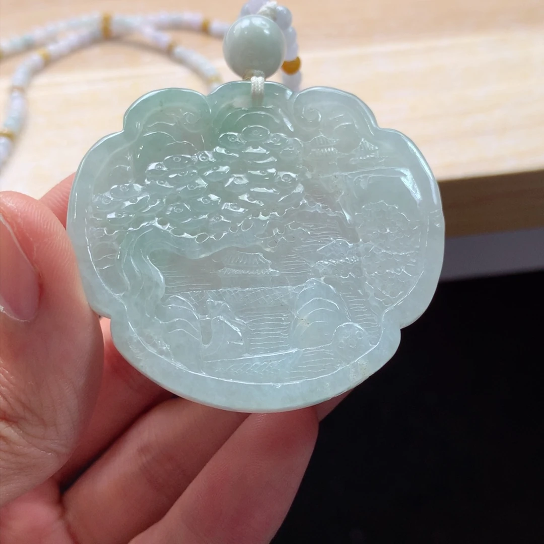 翡翠颈饰未镶嵌吊坠