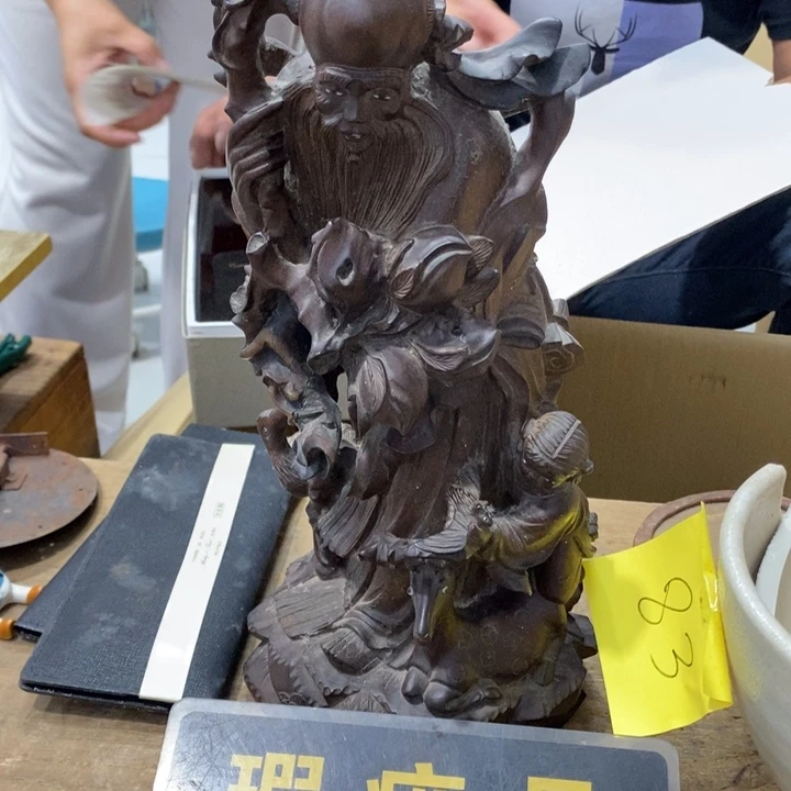 中古品有微瑕，谨慎入手