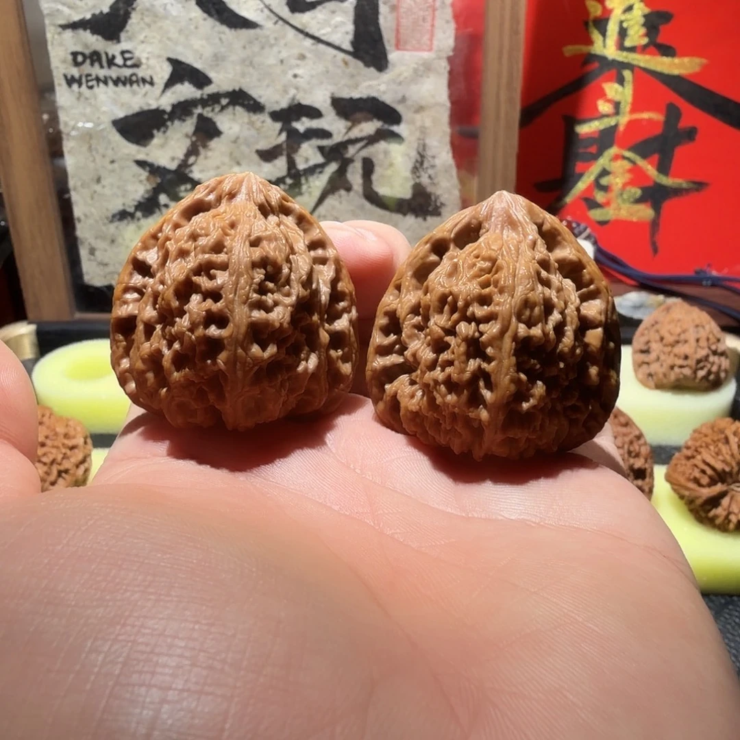文玩核桃把件40三角南疆