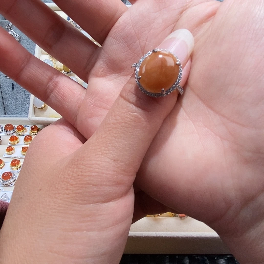 花***叶翡翠未镶嵌戒指缅甸