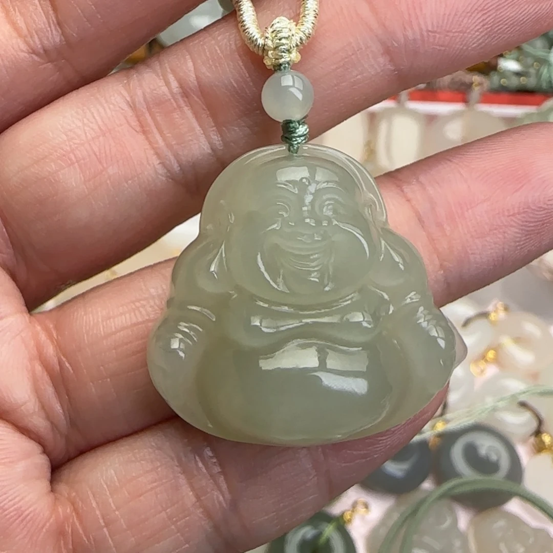 D***J和田玉未镶嵌颈饰