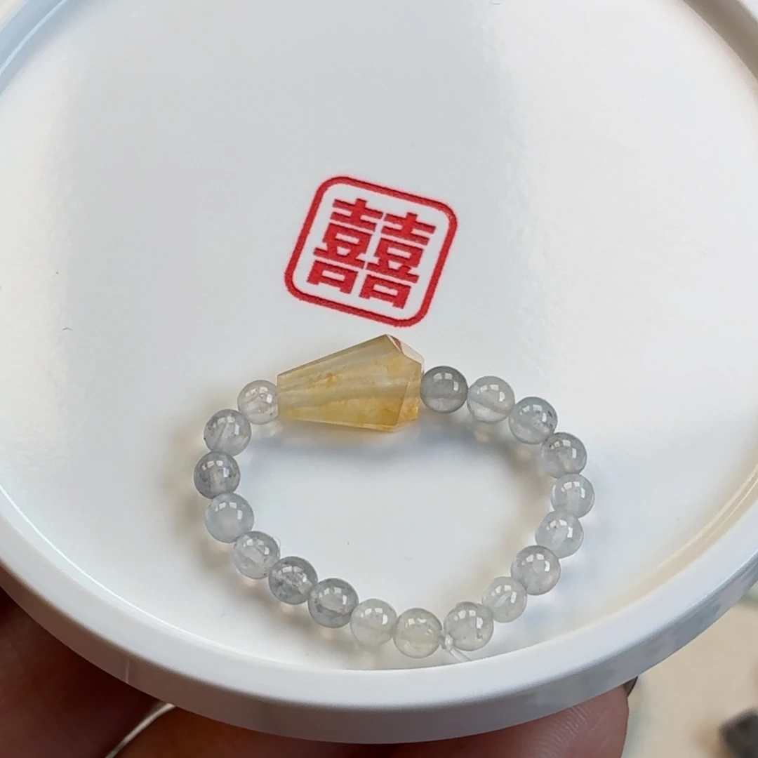 翡翠散珠冰黄乌鸡戒圈