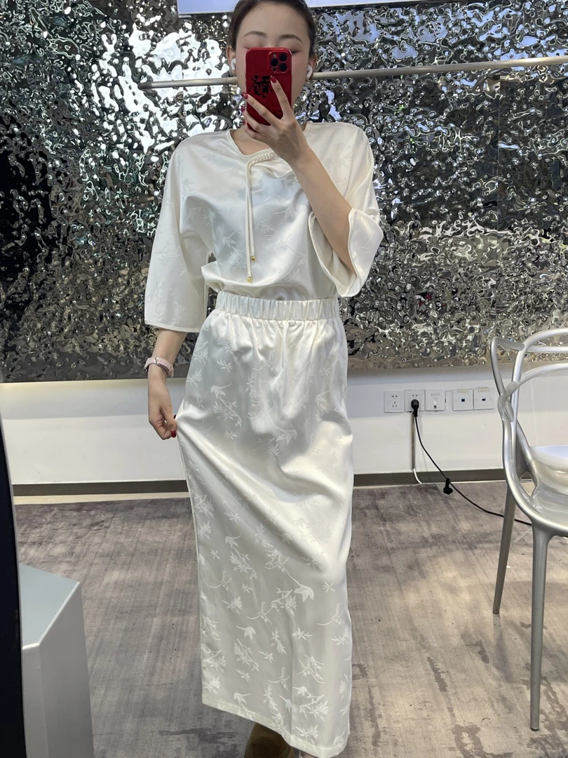 大庆仓W【六】时尚百搭套装 货号SSC231025001   8月15日衣架上