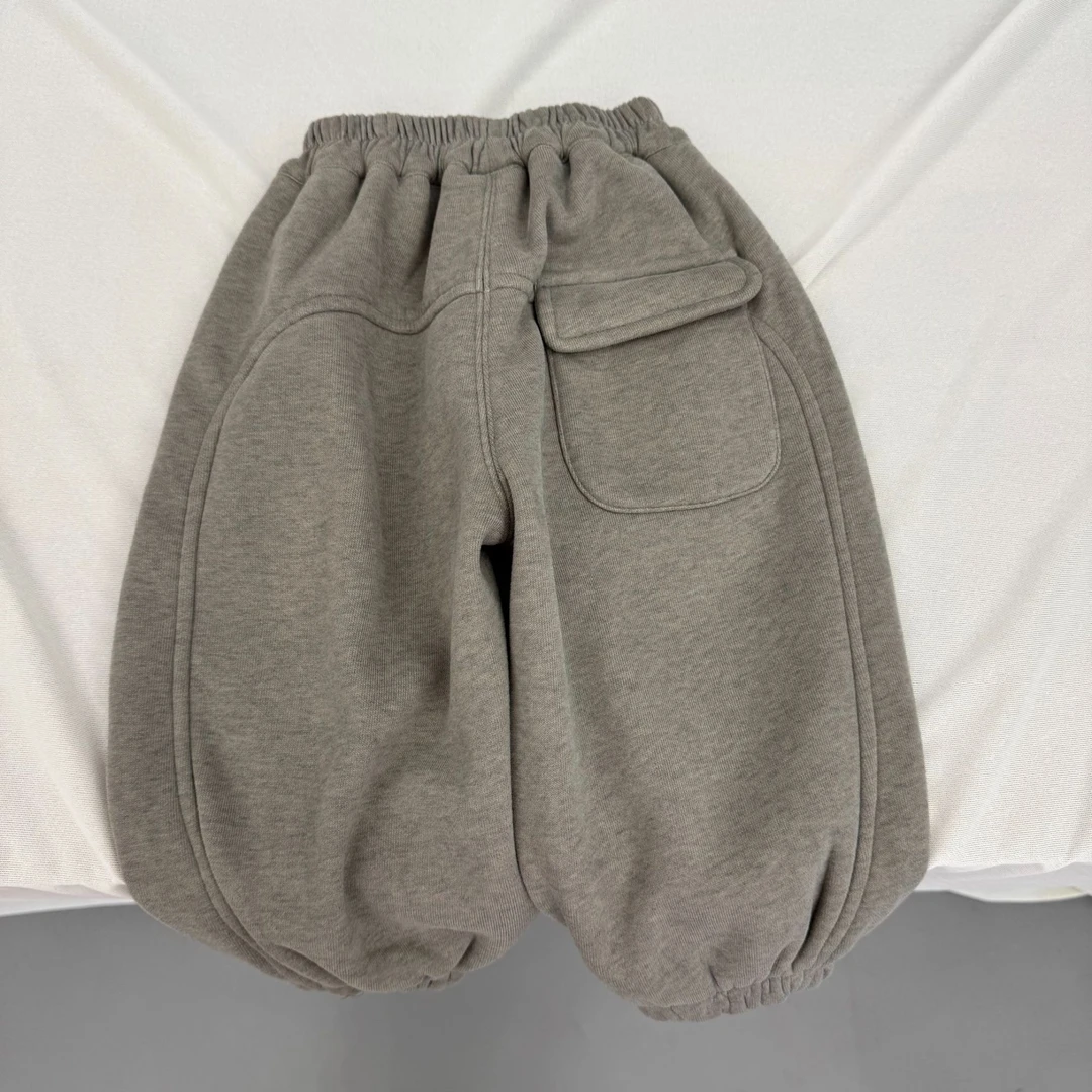 【加绒】韩版高定燕麦青稞色软糯儿童工艺口袋奥利绒休闲束口裤