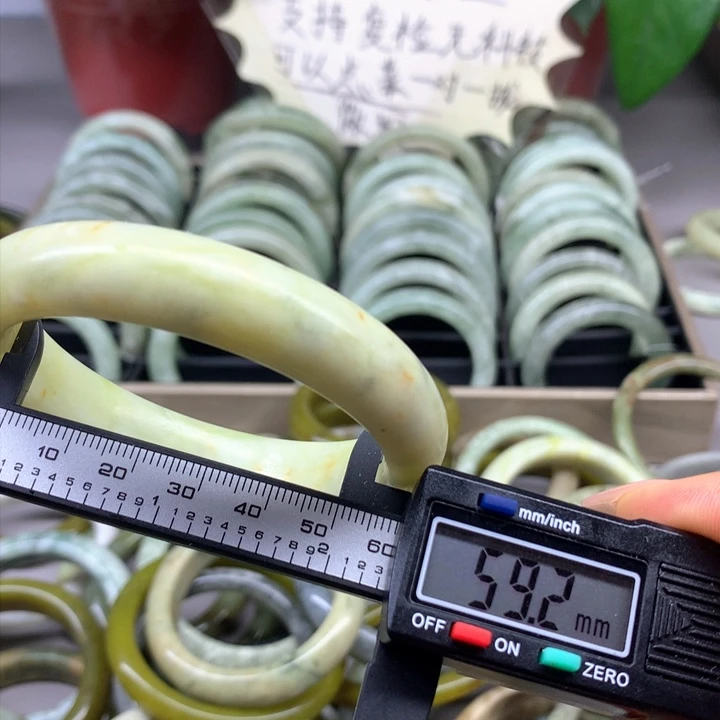 蛇纹石玉合金手镯119