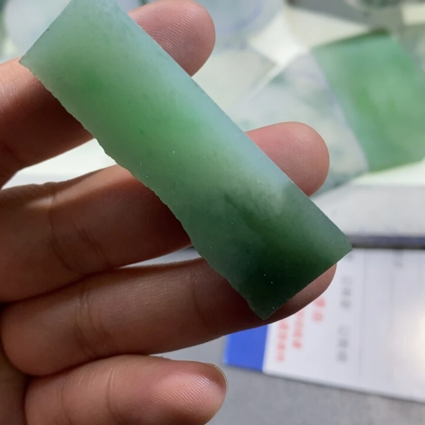 【闪购商品】翡翠挂件未镶嵌锐*