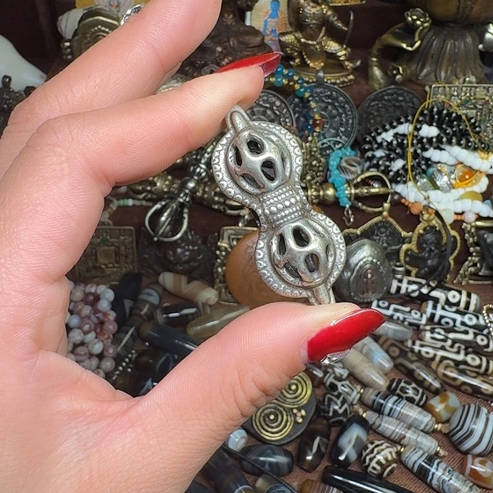 泥塑扎西德勒6666