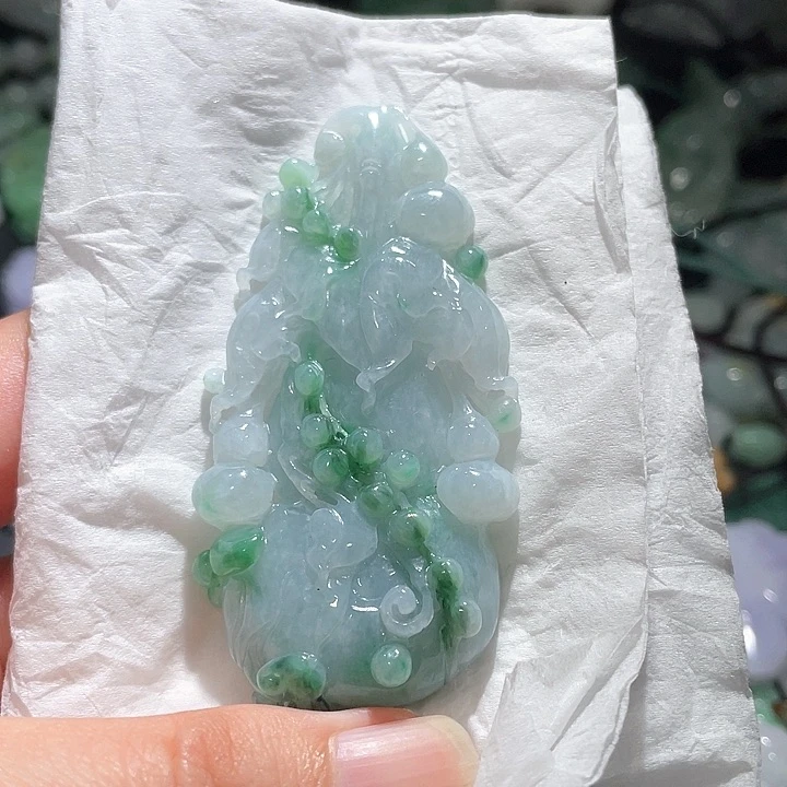 颈饰未镶嵌翡翠天