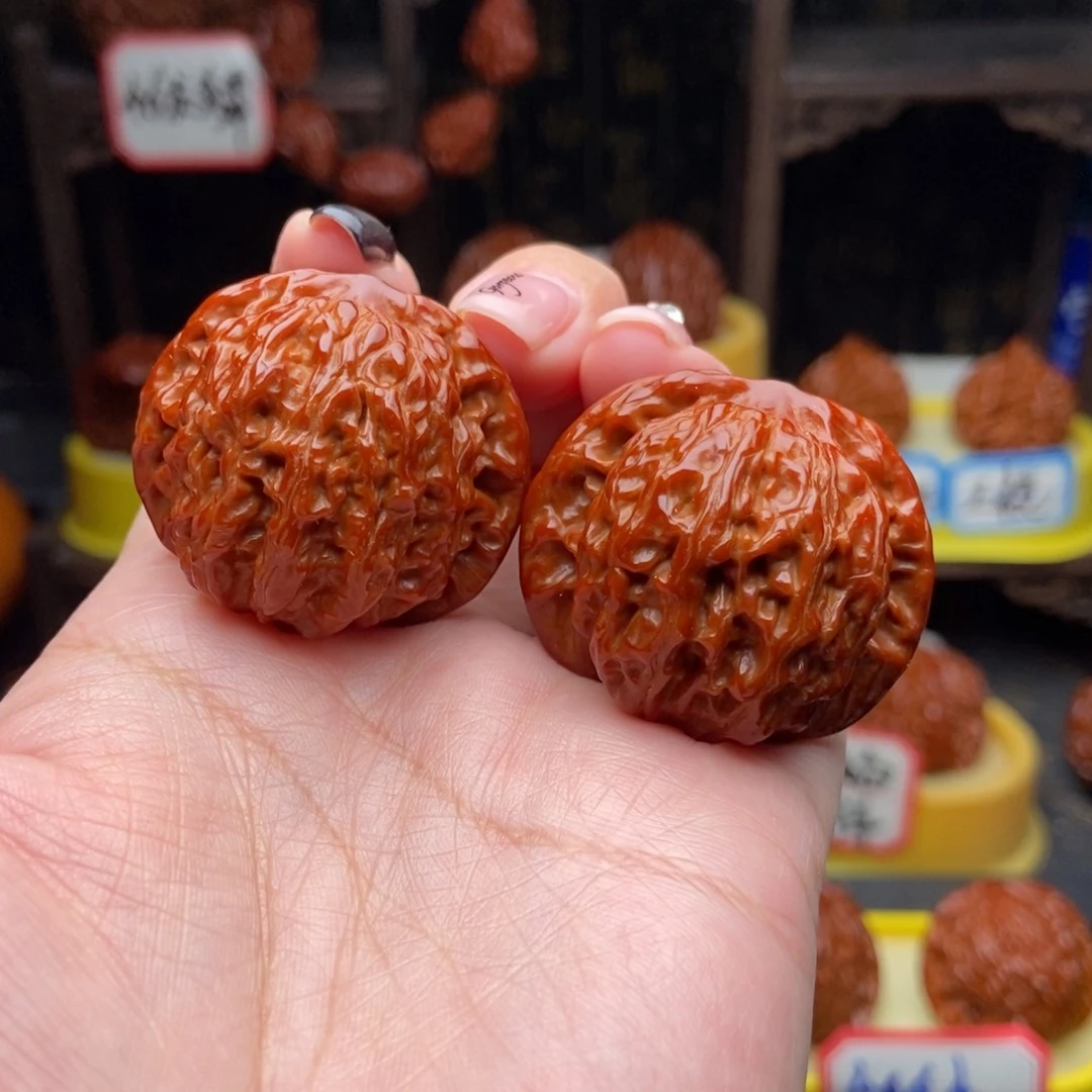 文玩核桃吊坠37红豆