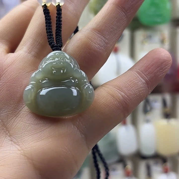 单***享和田玉未镶嵌颈饰