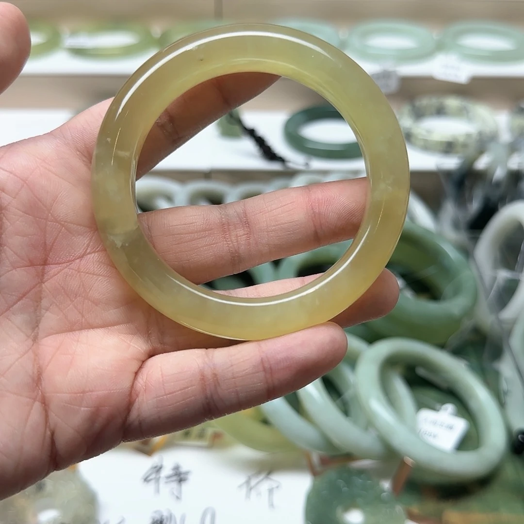 蛇纹石玉手镯未镶嵌@*萍