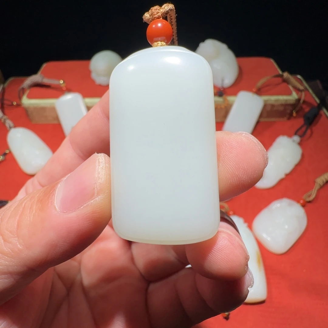 阿***风和田玉未镶嵌吊坠(不含链)