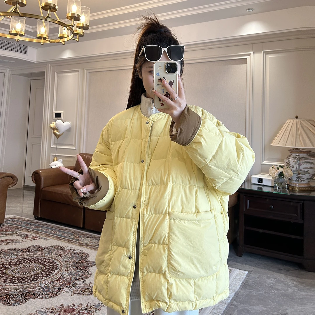 拼色羽绒服孕妇圆领2025秋冬新款韩版宽松白鸭绒撞色加厚保暖外套