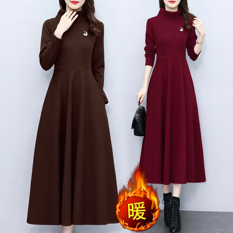 秋冬2025新款高领修身收腰长款口袋加绒加厚连衣裙