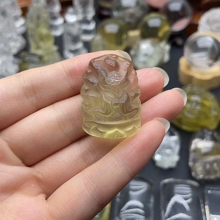 水晶吊坠(赠链)未镶嵌吊坠