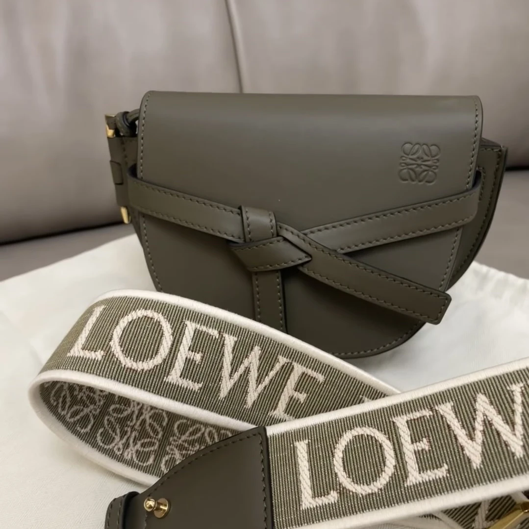 99新 LOEWE/罗意威 墨绿色gate mini牛皮单肩包/68550 时尚 复古