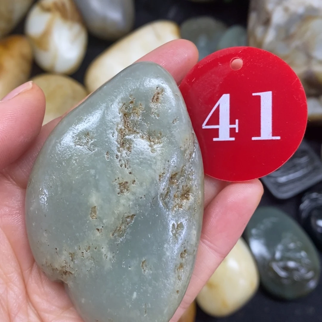 未镶嵌和田玉（糖玉）挂件