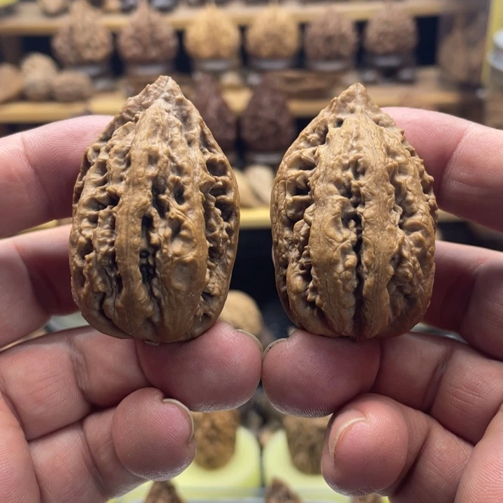 文玩核桃吊坠东北核桃25