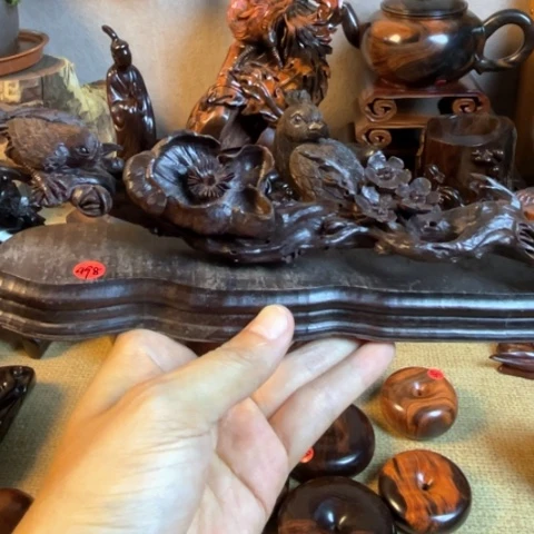 木?****：小叶紫檀摆件