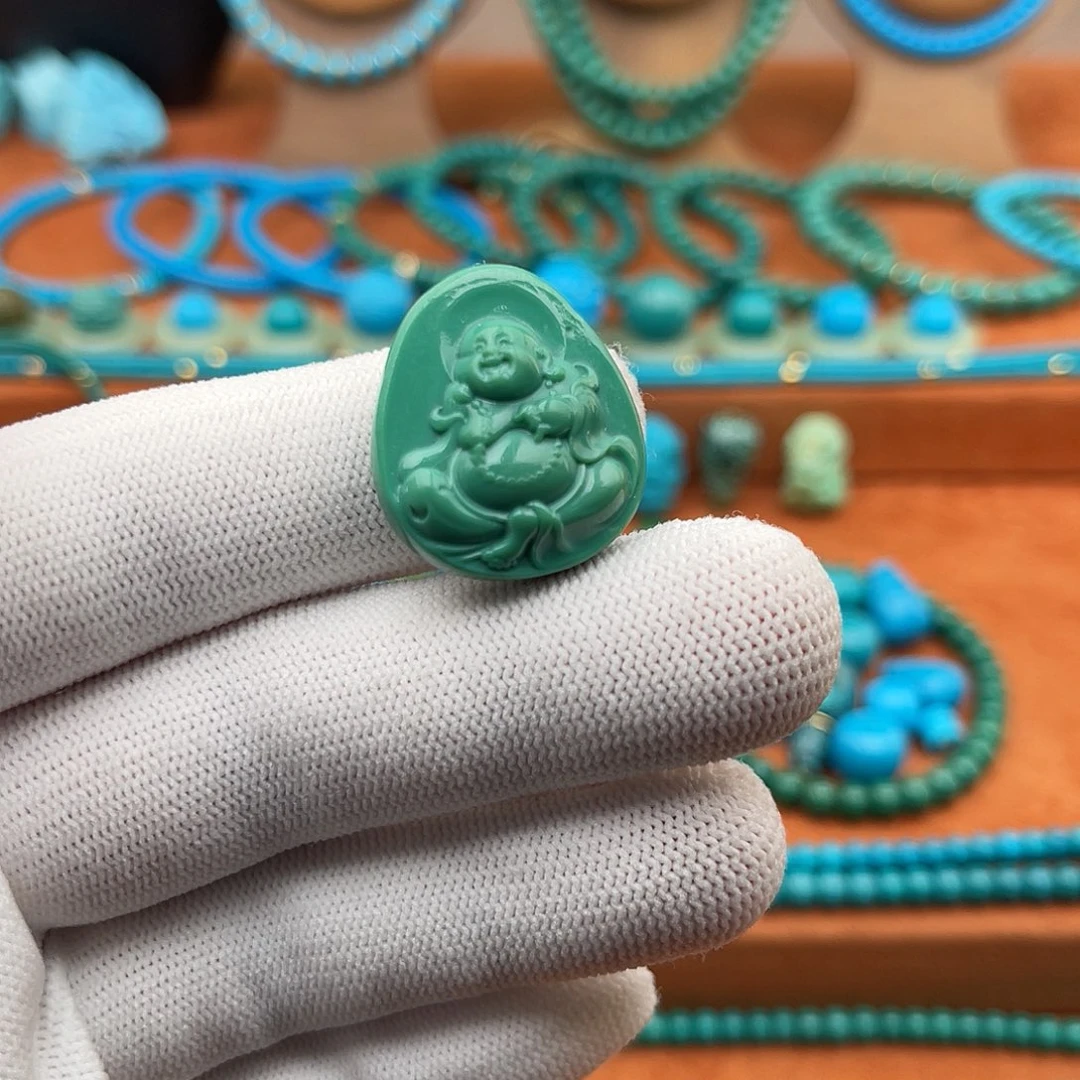 绿松石未镶嵌珠宝奇石