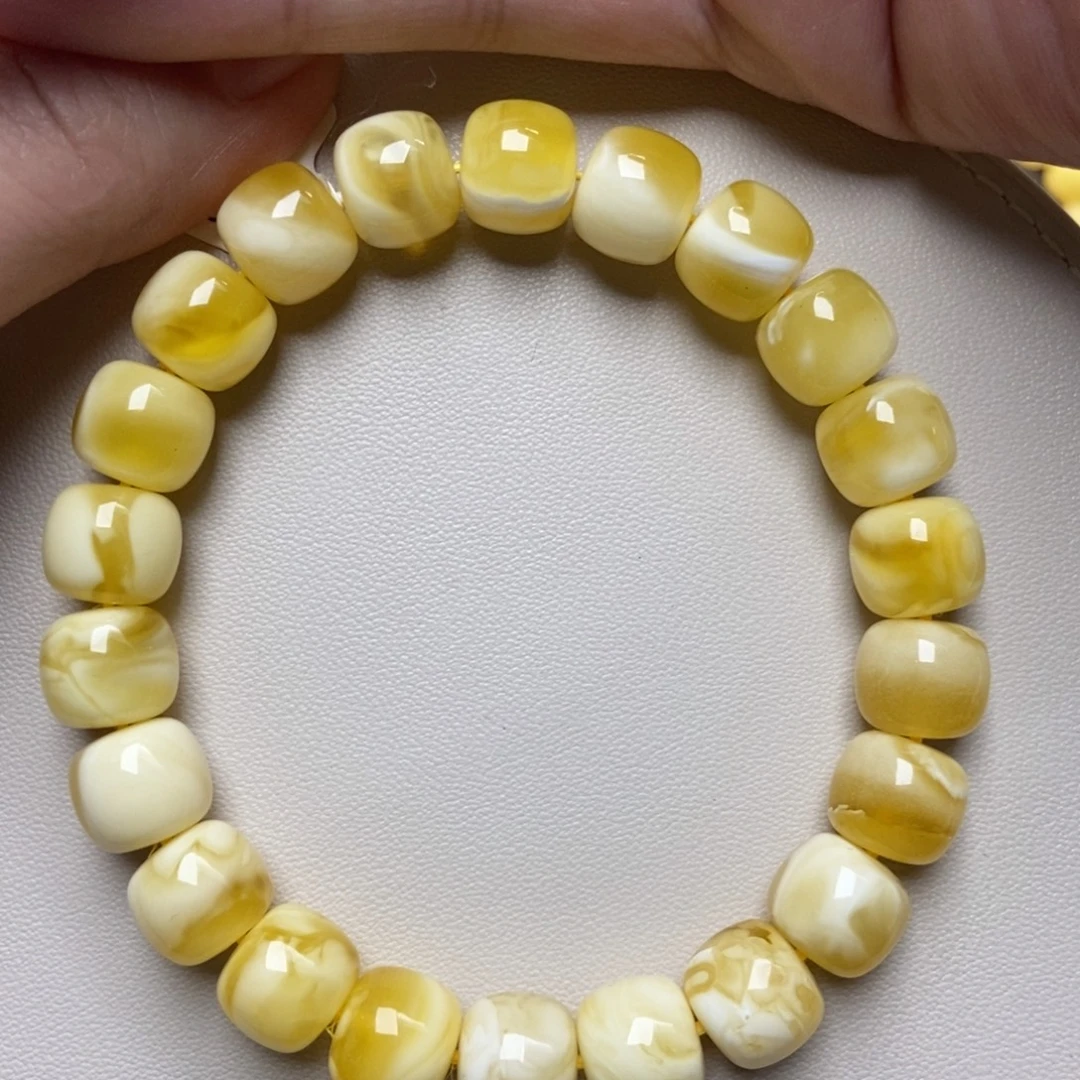 蜜蜡未镶嵌珠宝奇石217