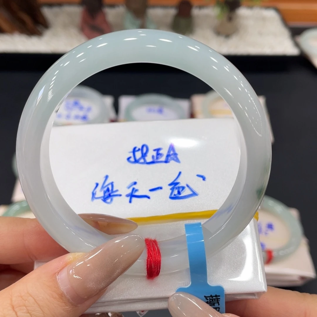 未镶嵌手镯翡翠缅甸天然翡翠手镯