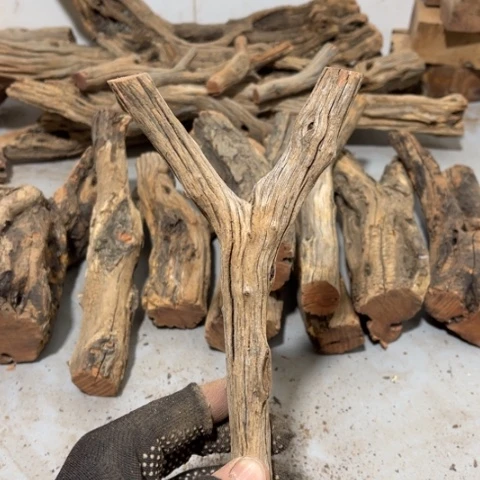 大果紫檀（缅甸花梨）N*