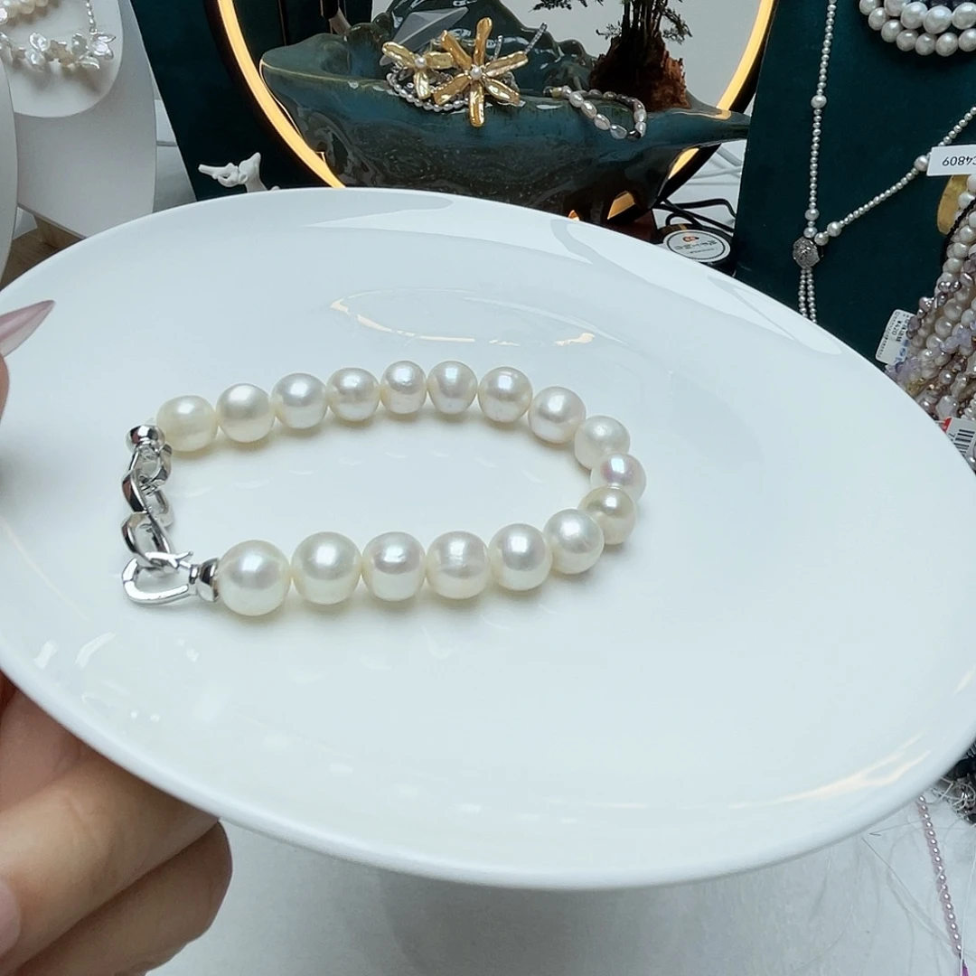 颈饰未镶嵌淡水珍珠