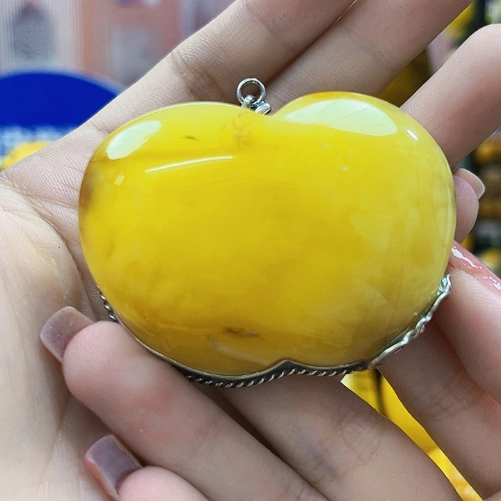 琥珀颈饰银S925镶嵌吊坠