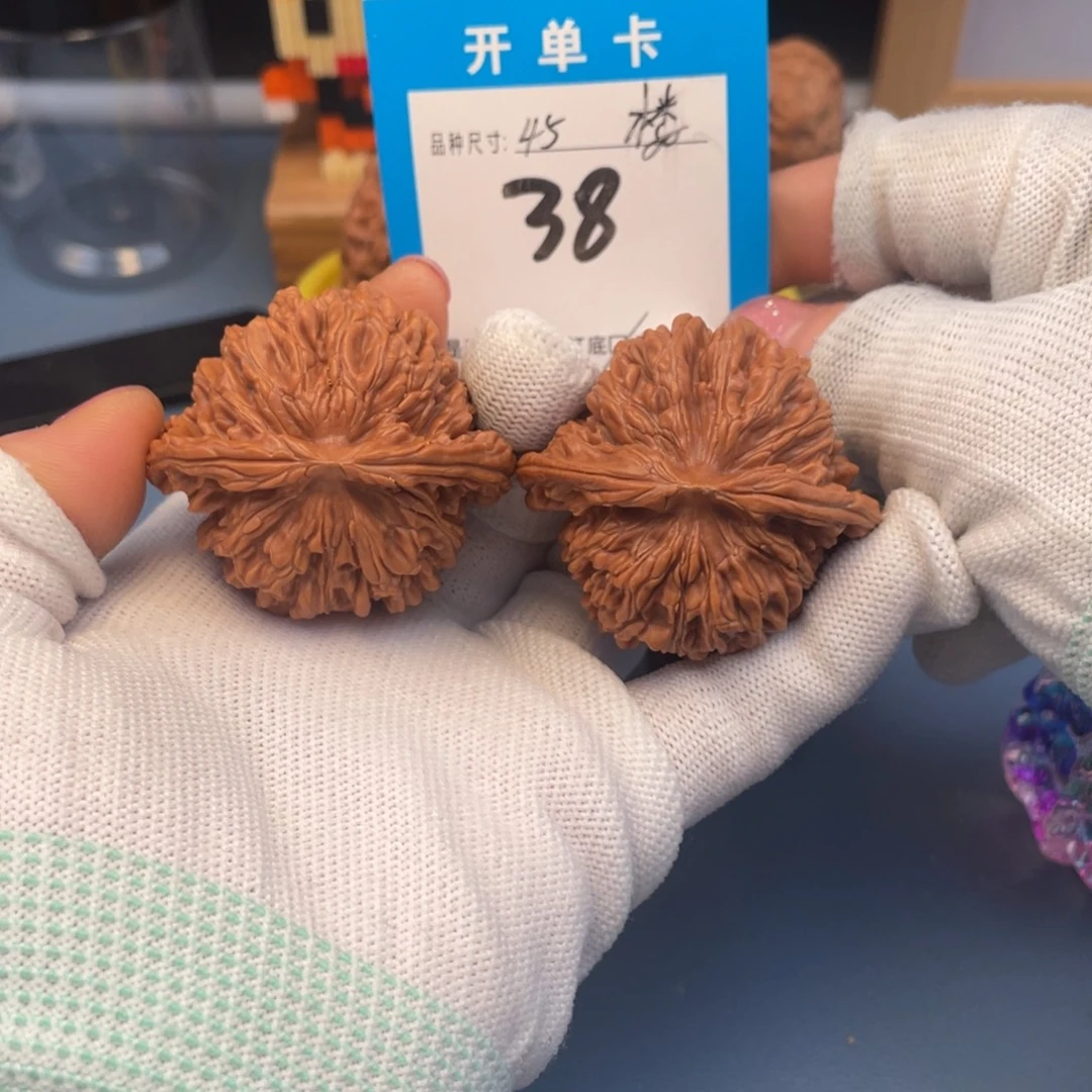 吊坠桃核文玩核桃
