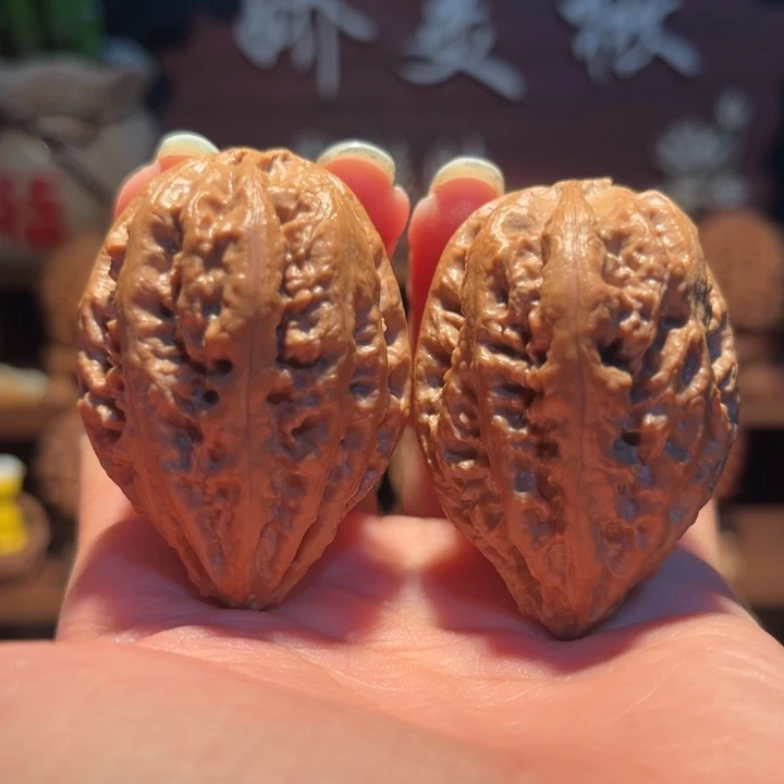 文玩核桃把件大珊瑚26