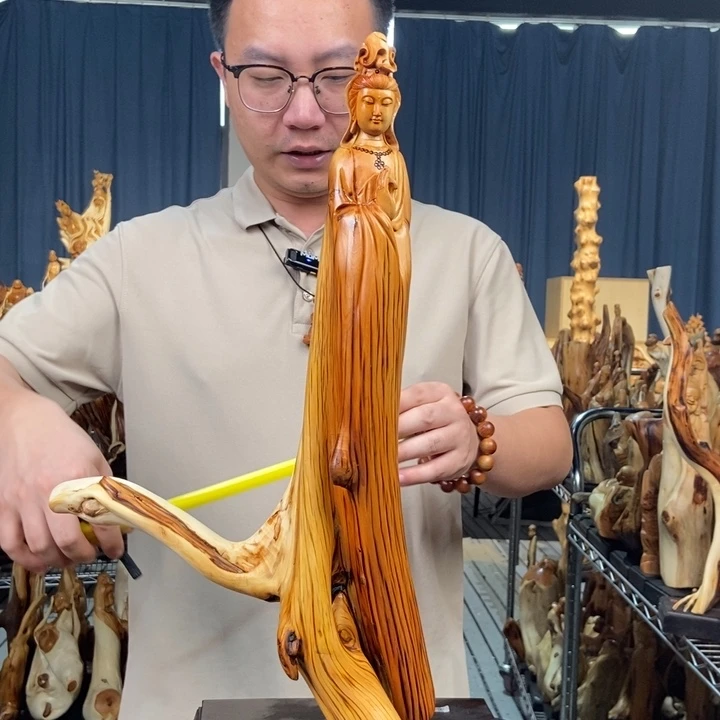 柏木（崖柏）随型摆件