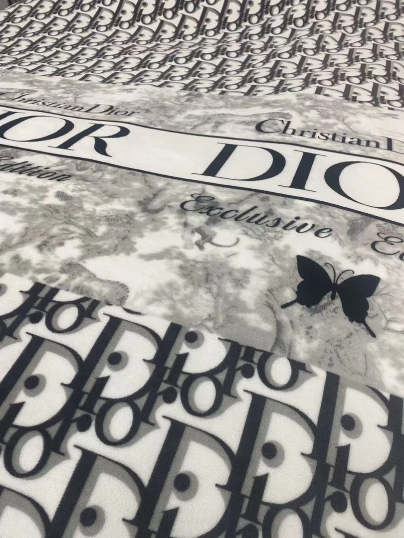 老板推荐-轻奢小迪加厚石墨烯被子-150*200