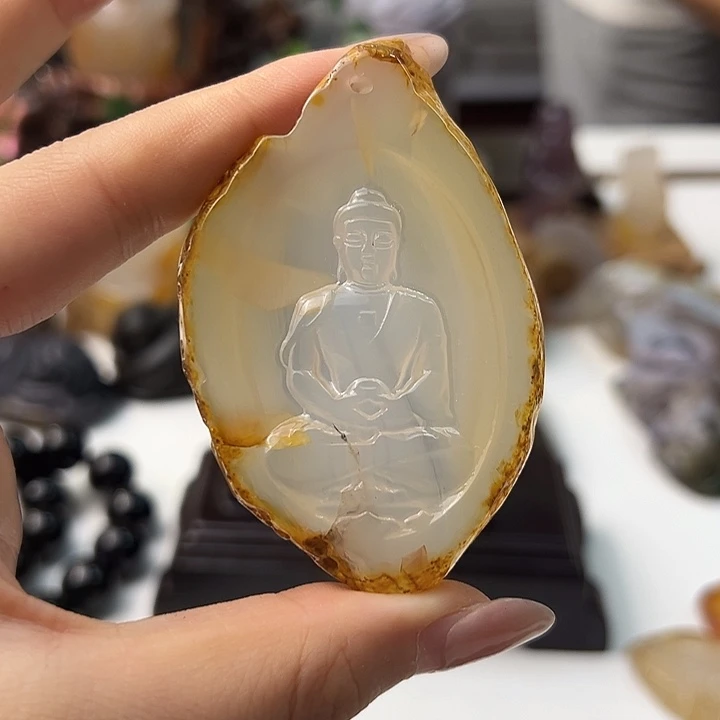 玛瑙/玉髓颈饰未镶嵌