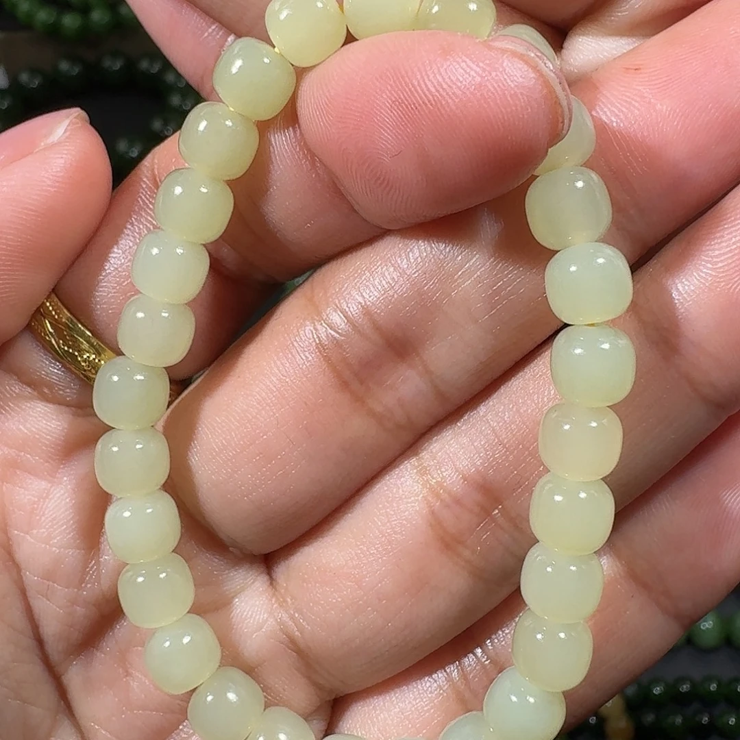 和田玉未镶嵌手链