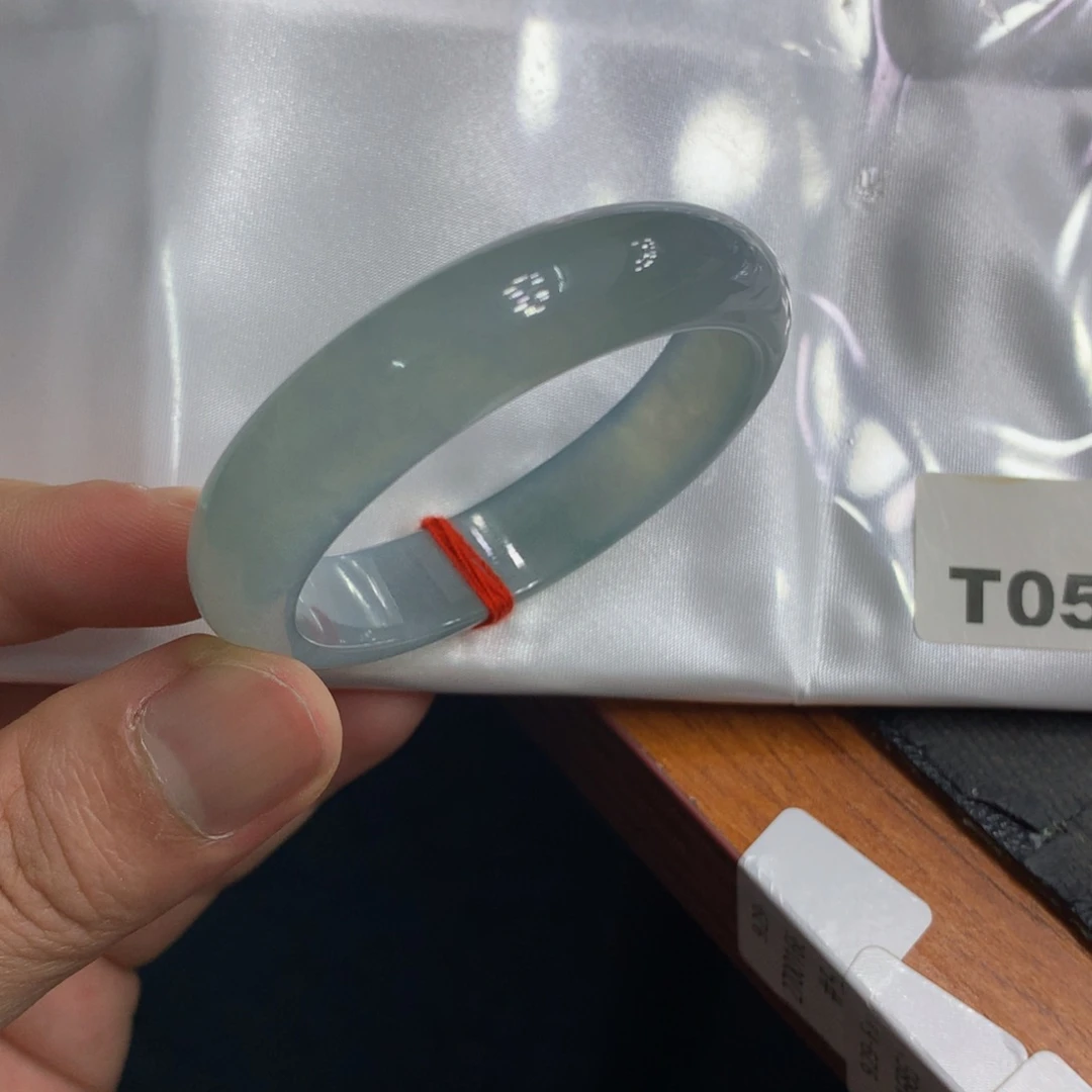 未镶嵌手镯翡翠翡翠手镯冰蓝小贵妃起光7