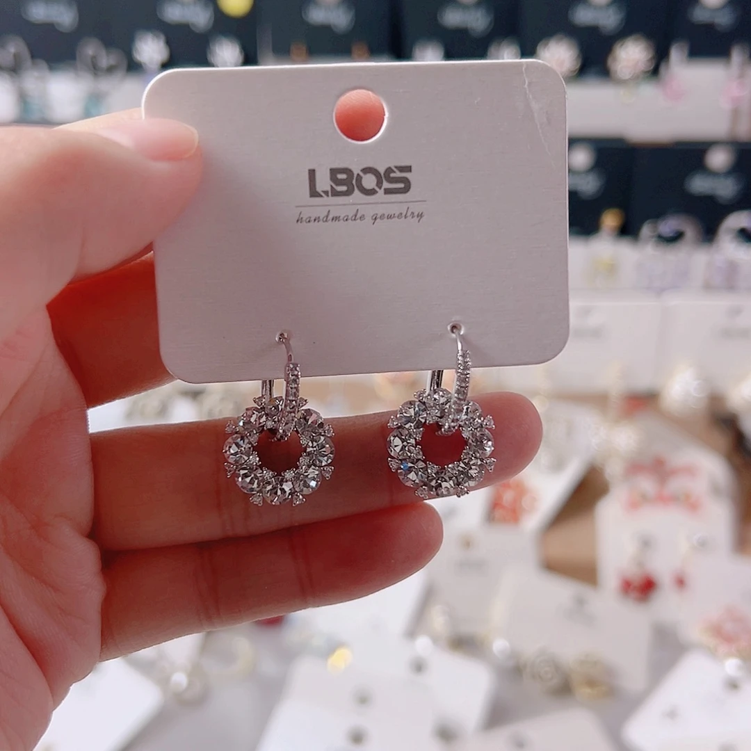 锆石纯铜合金耳环的