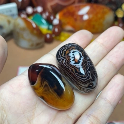 未镶嵌颈饰玛瑙/玉髓翔****己