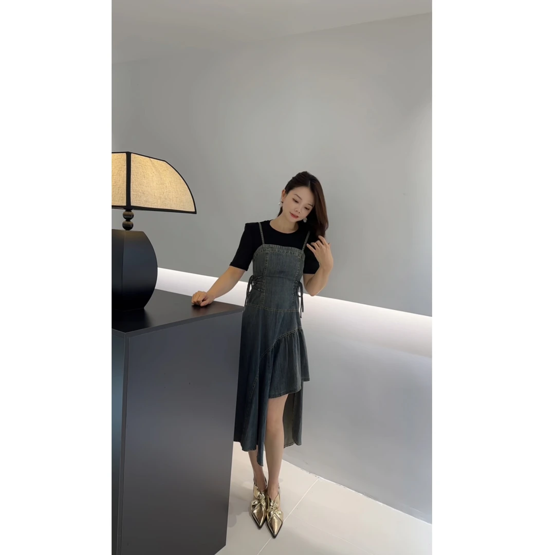 时尚气质复古腰间绑带不规则牛仔吊带裙211