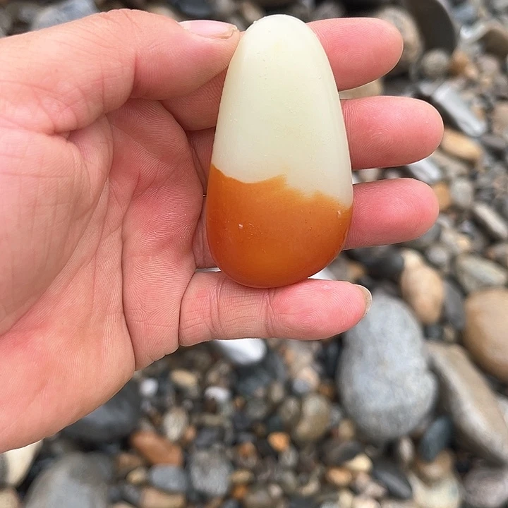 未镶嵌和田玉（糖玉）珠宝奇石
