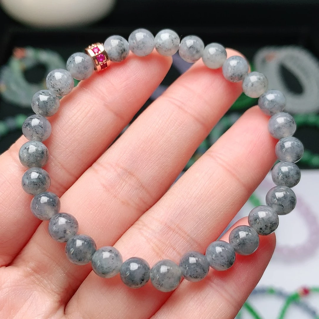 翡翠手链未镶嵌翡翠