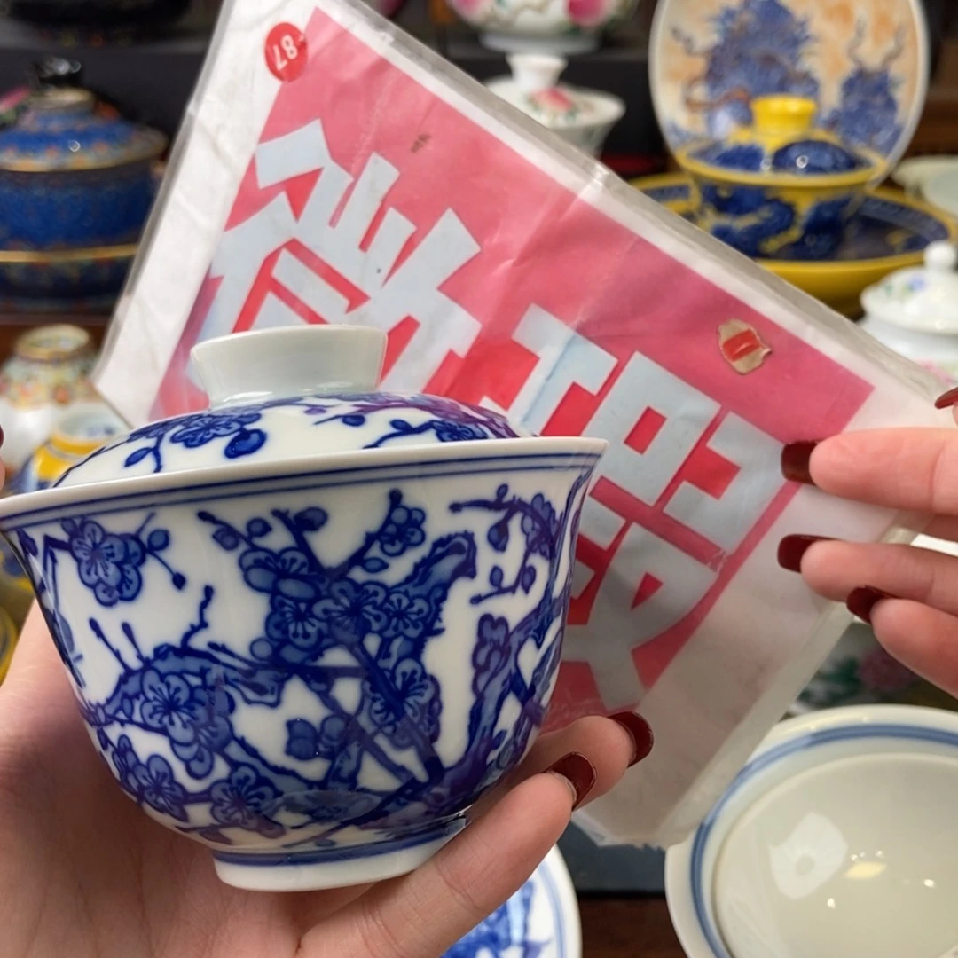 陶瓷艺术家的作品是一种