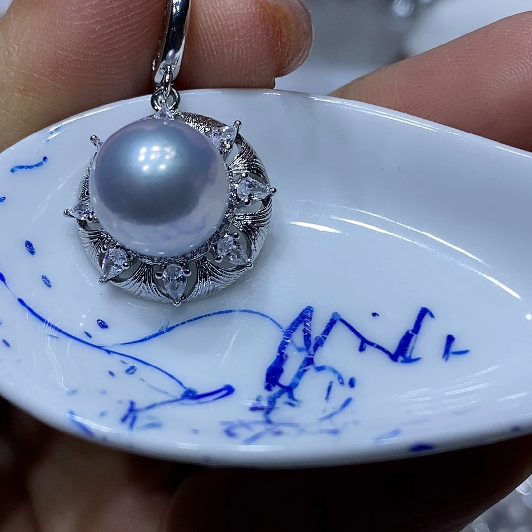 淡水珍珠吊坠未镶嵌